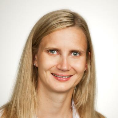 Anni Aavikko, Doctor of Medical Science — Pihlajalinna