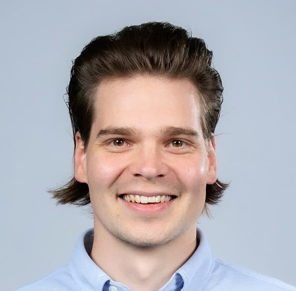 Anssi Tossavainen — Pihlajalinna