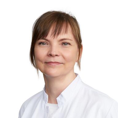 Laura Seikku, Doctor of Medical Science — Pihlajalinna