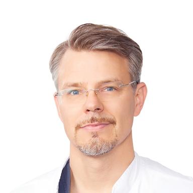 Mikko Hautamäki, Lääketieteen tohtori — Pihlajalinna