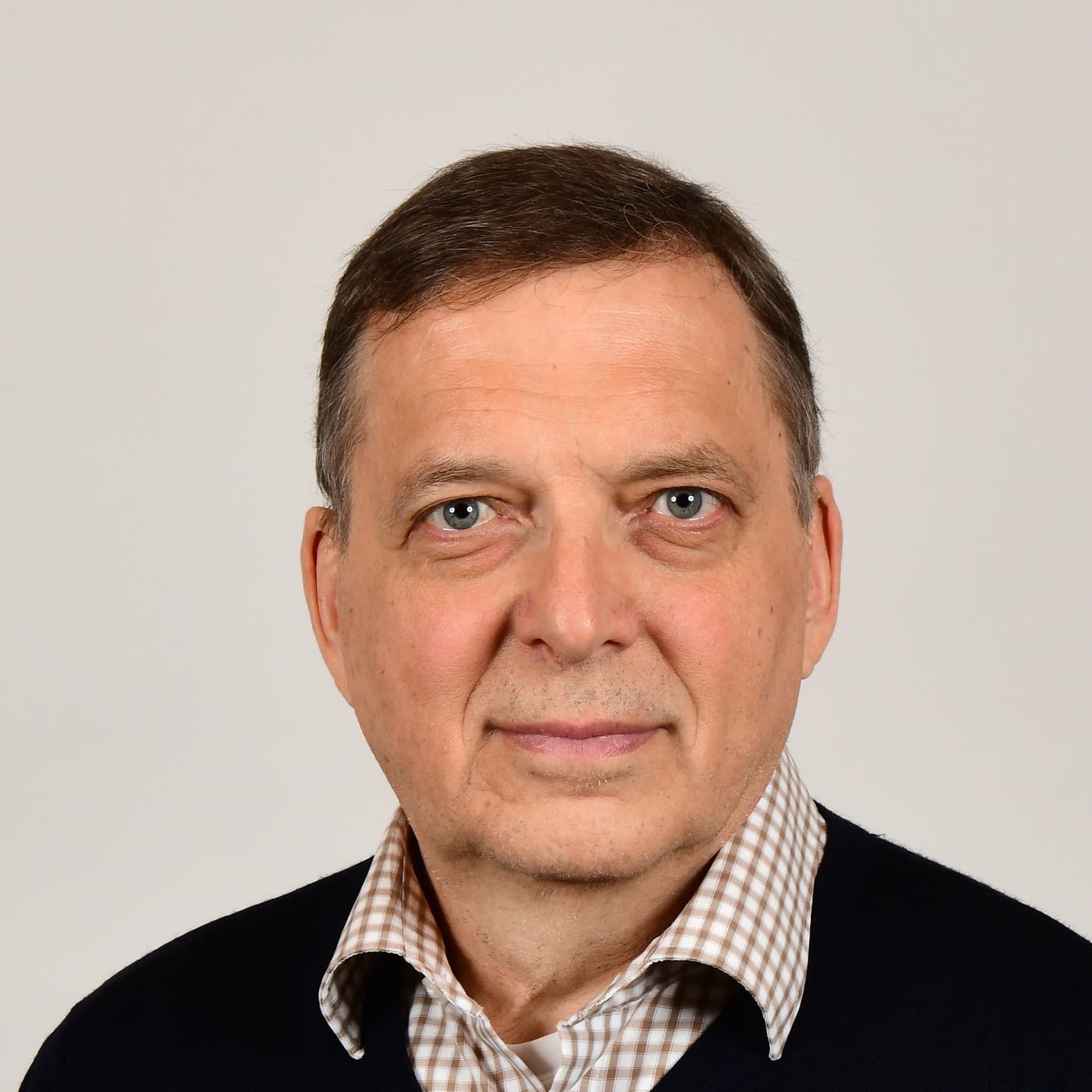 Heikki Valleala — Pihlajalinna