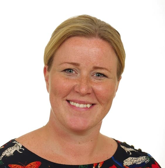 Piia Hanhilahti — Pihlajalinna