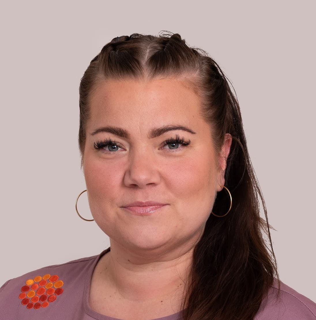 Anna Hakulinen — Pihlajalinna