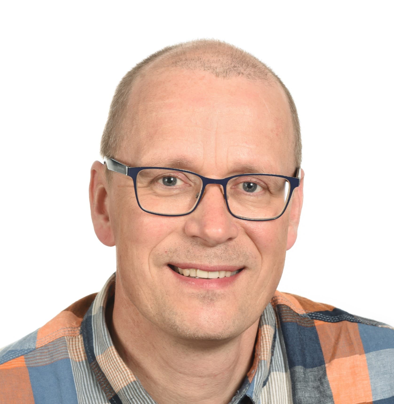 Juho-Petri Makkonen — Pihlajalinna