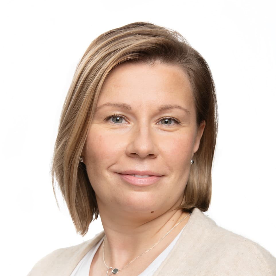Kaisa Aaltonen — Pihlajalinna