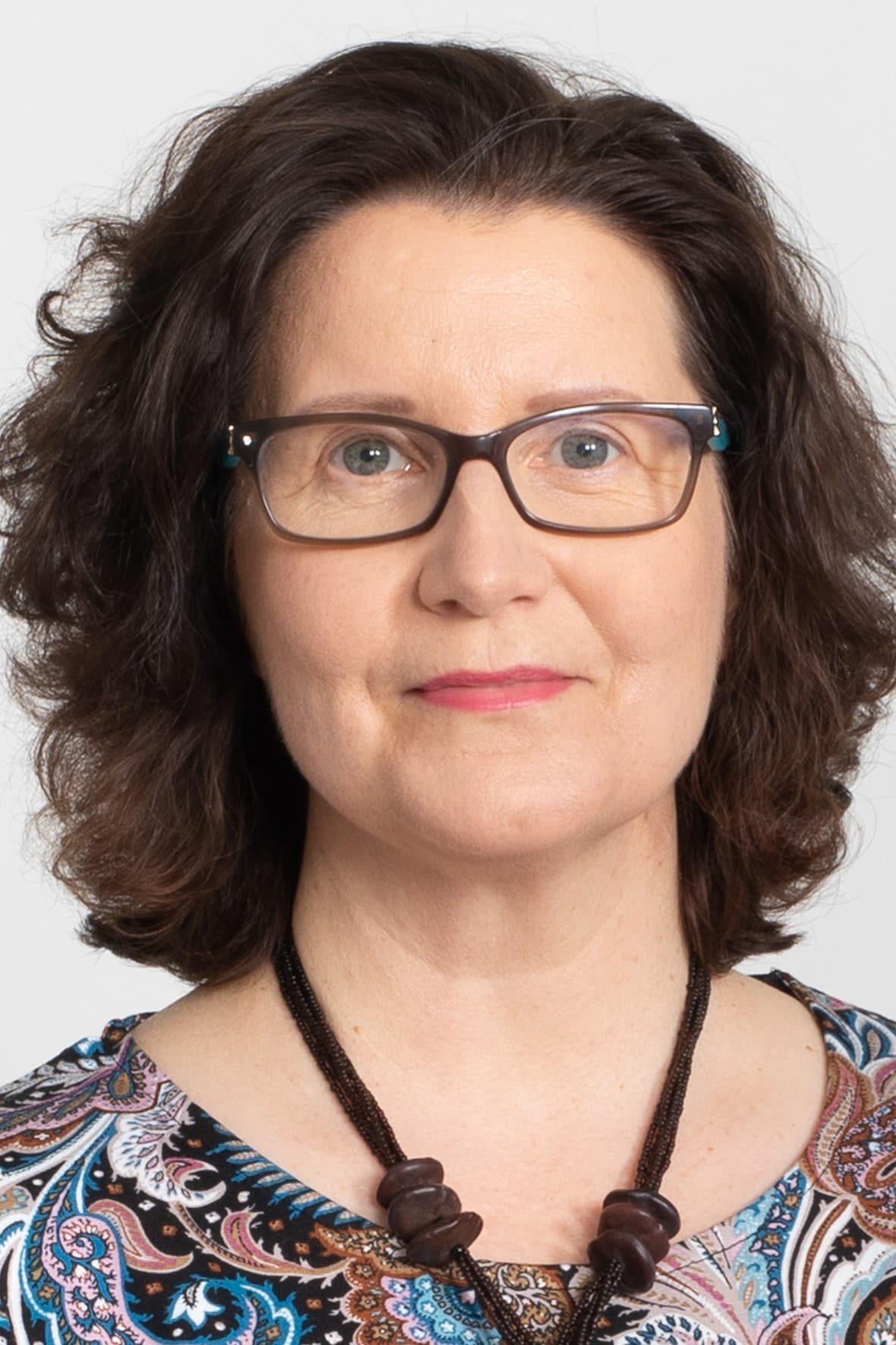 Satu Vattulainen — Pihlajalinna