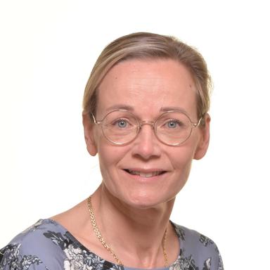 Pia Höglund — Pihlajalinna