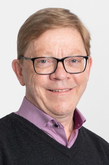 Jukka Pekka Pesonen  — Pihlajalinna
