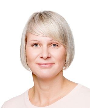 Ida Nikkola, Terveystieteiden maisteri, Kätilö — Pihlajalinna