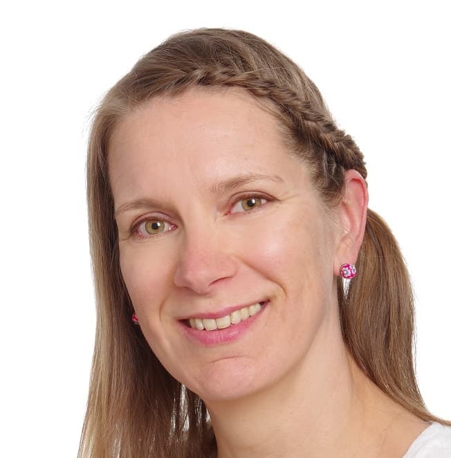 Niina Lindeman — Pihlajalinna