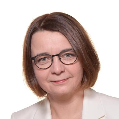 Minna Kujala-Myllynen, Doctor of Medical Science — Pihlajalinna