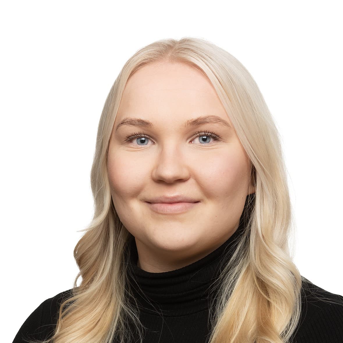 Alisa Aaltonen — Pihlajalinna