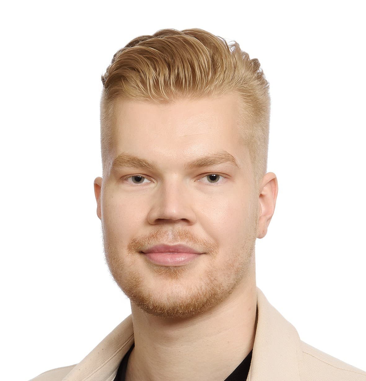 Topi Jylänki — Pihlajalinna