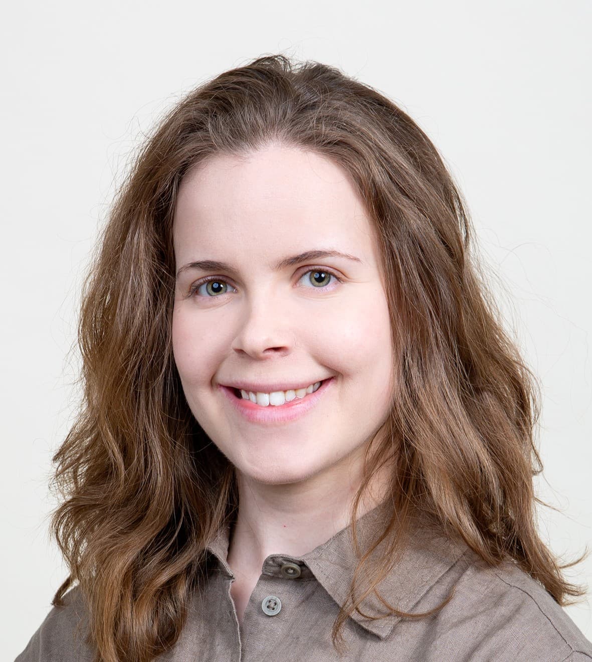 Veera Kuronen — Pihlajalinna