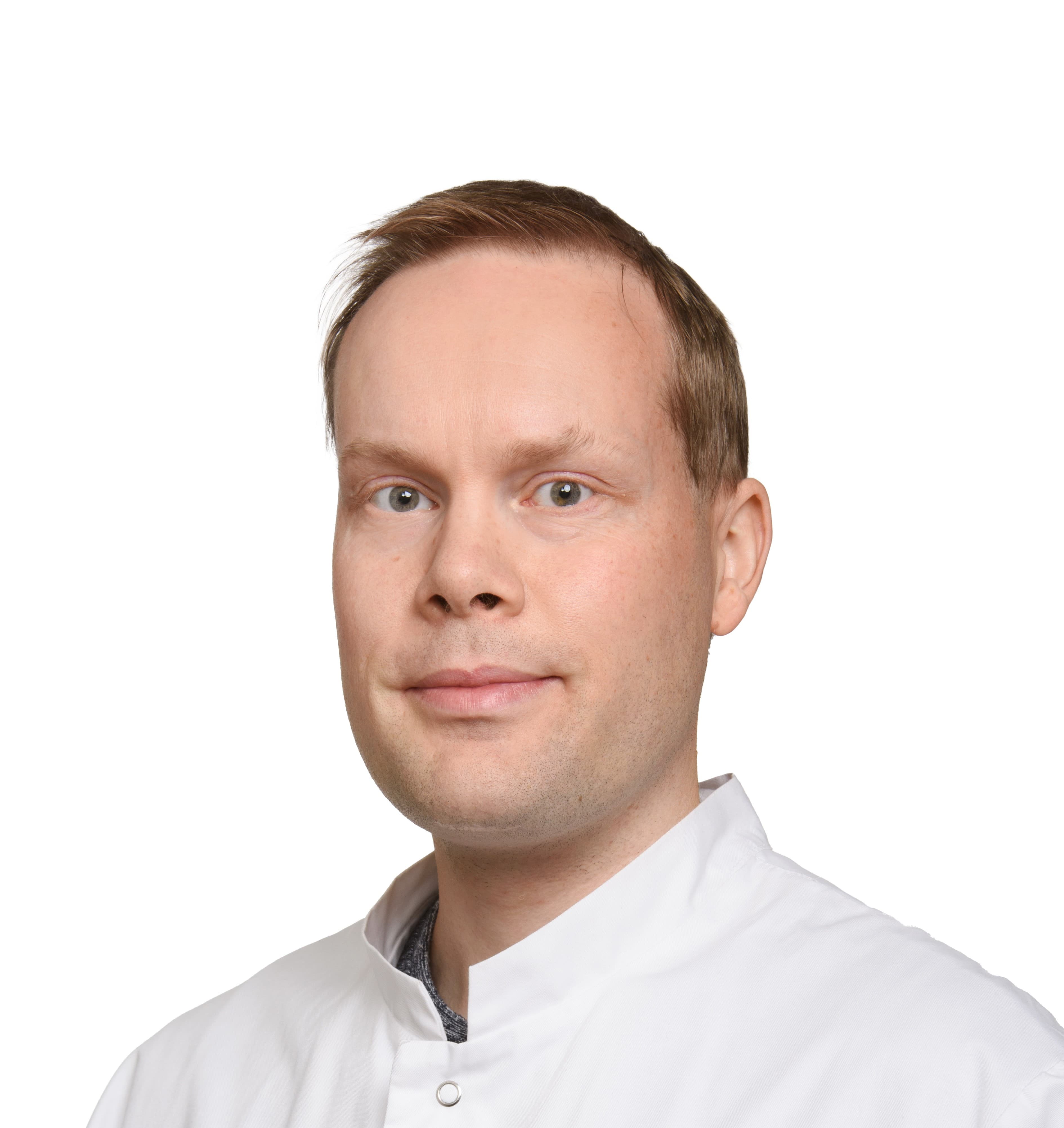 Juuso Kujanpää — Pihlajalinna