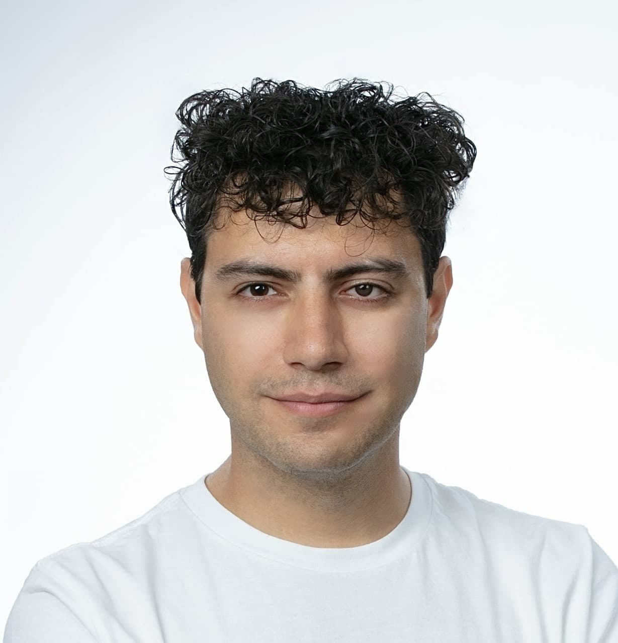 Christian Hadaya Lääketieteen lisensiaatti — Pihlajalinna