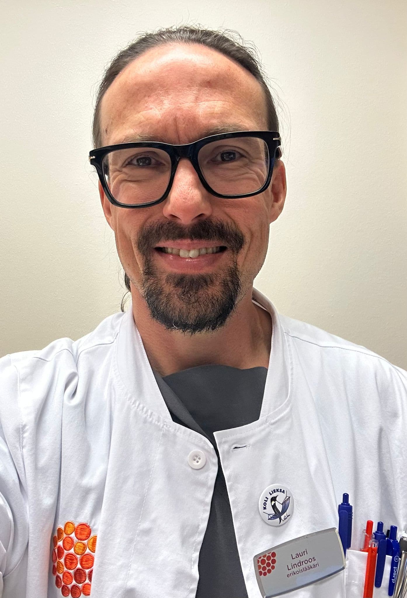 Lauri Lindroos — Pihlajalinna