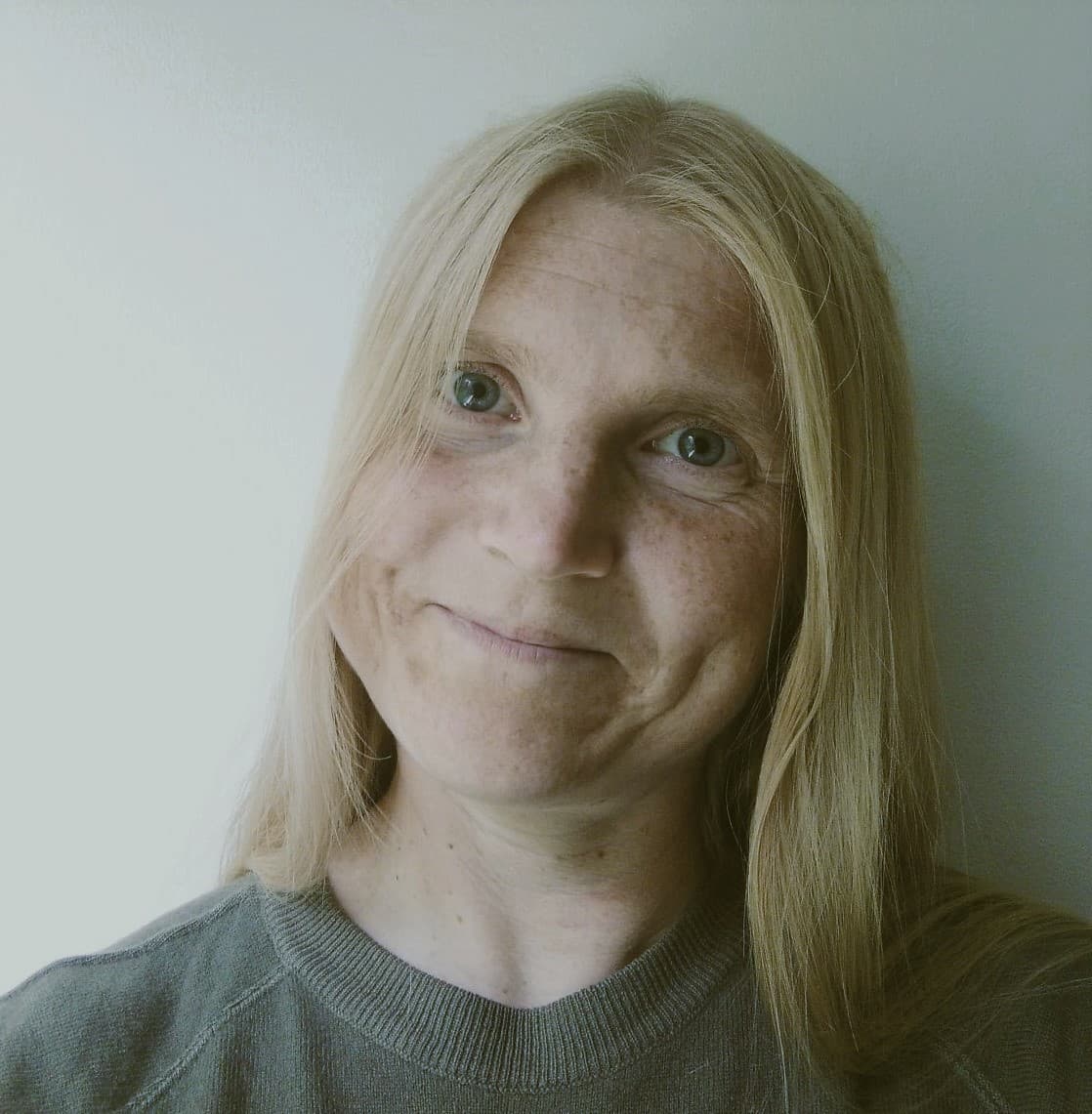 Emma Savilahti — Pihlajalinna