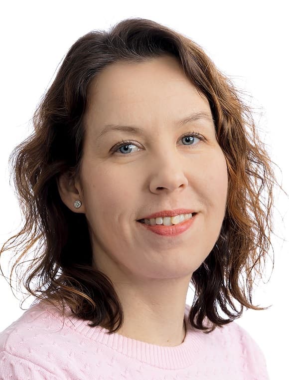 Niina Aittomäki — Pihlajalinna
