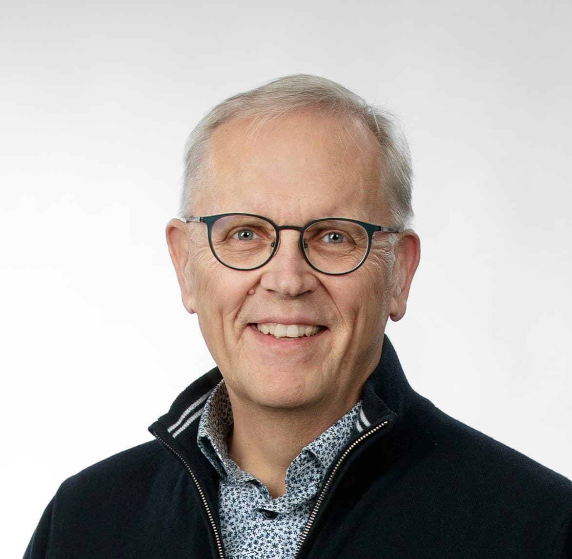 Juha-Pekka Erälinna, Dosentti, Lääketieteen tohtori — Pihlajalinna