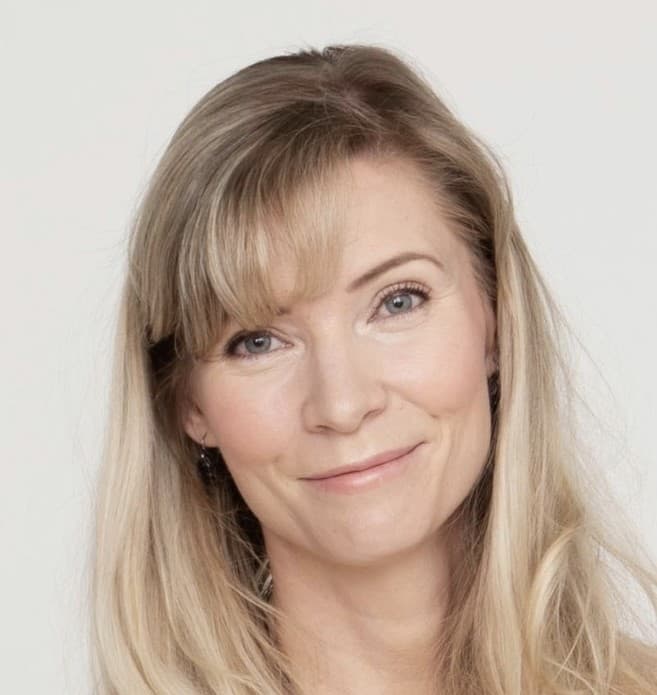Hanne Helminen — Pihlajalinna