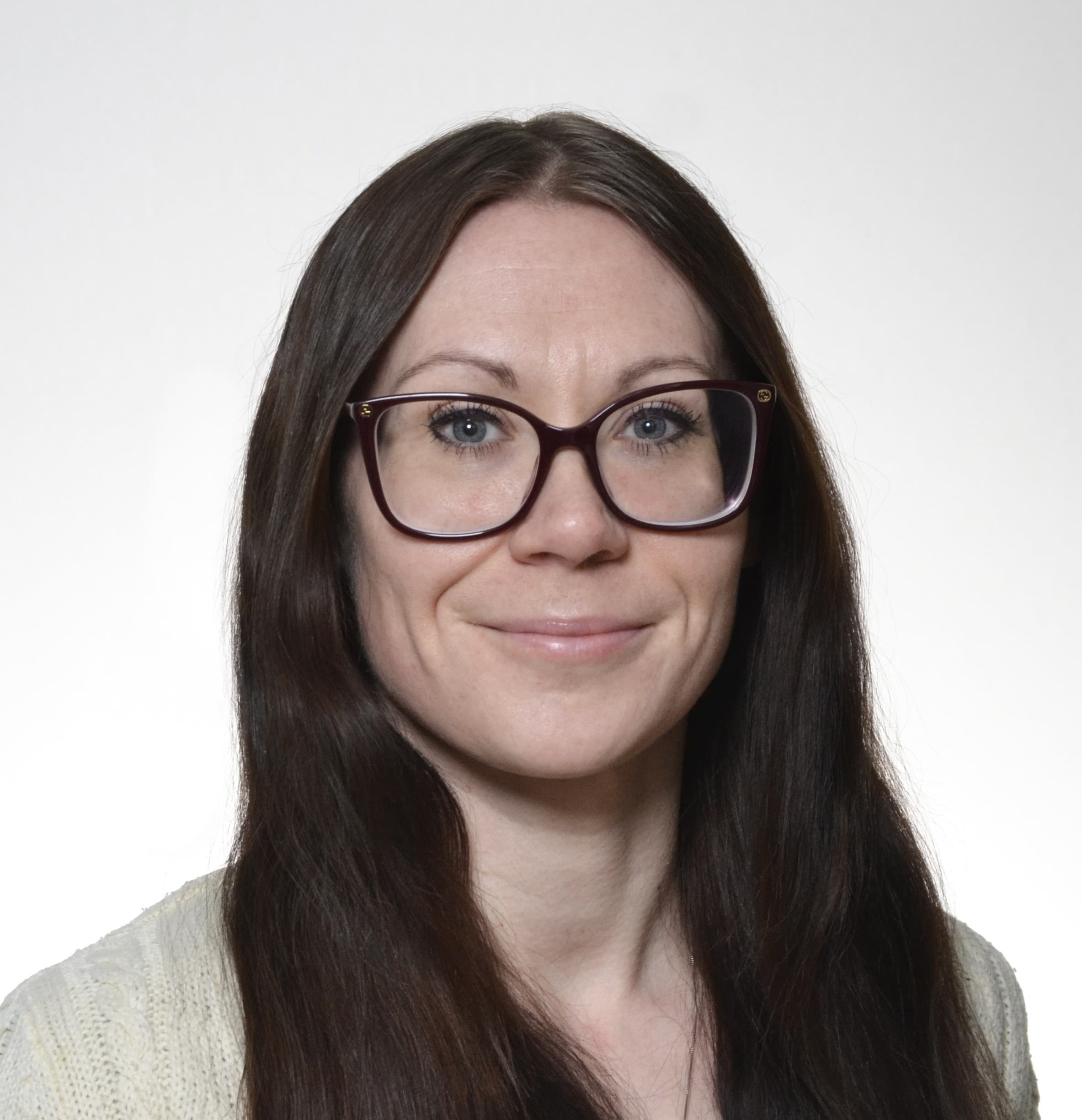 Marina NIemi — Pihlajalinna