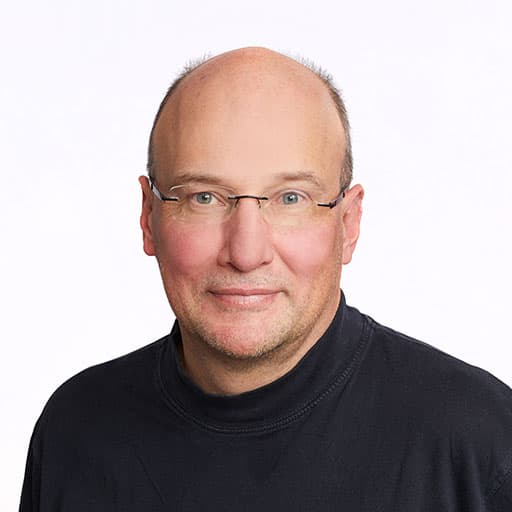 Juha Alanko Dosentti, Lääketieteen tohtori — Pihlajalinna