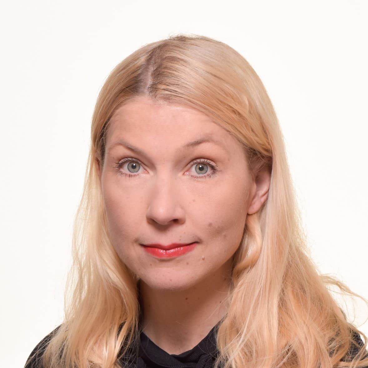 Satu Suihko, Lääketieteen tohtori, Dosentti — Pihlajalinna