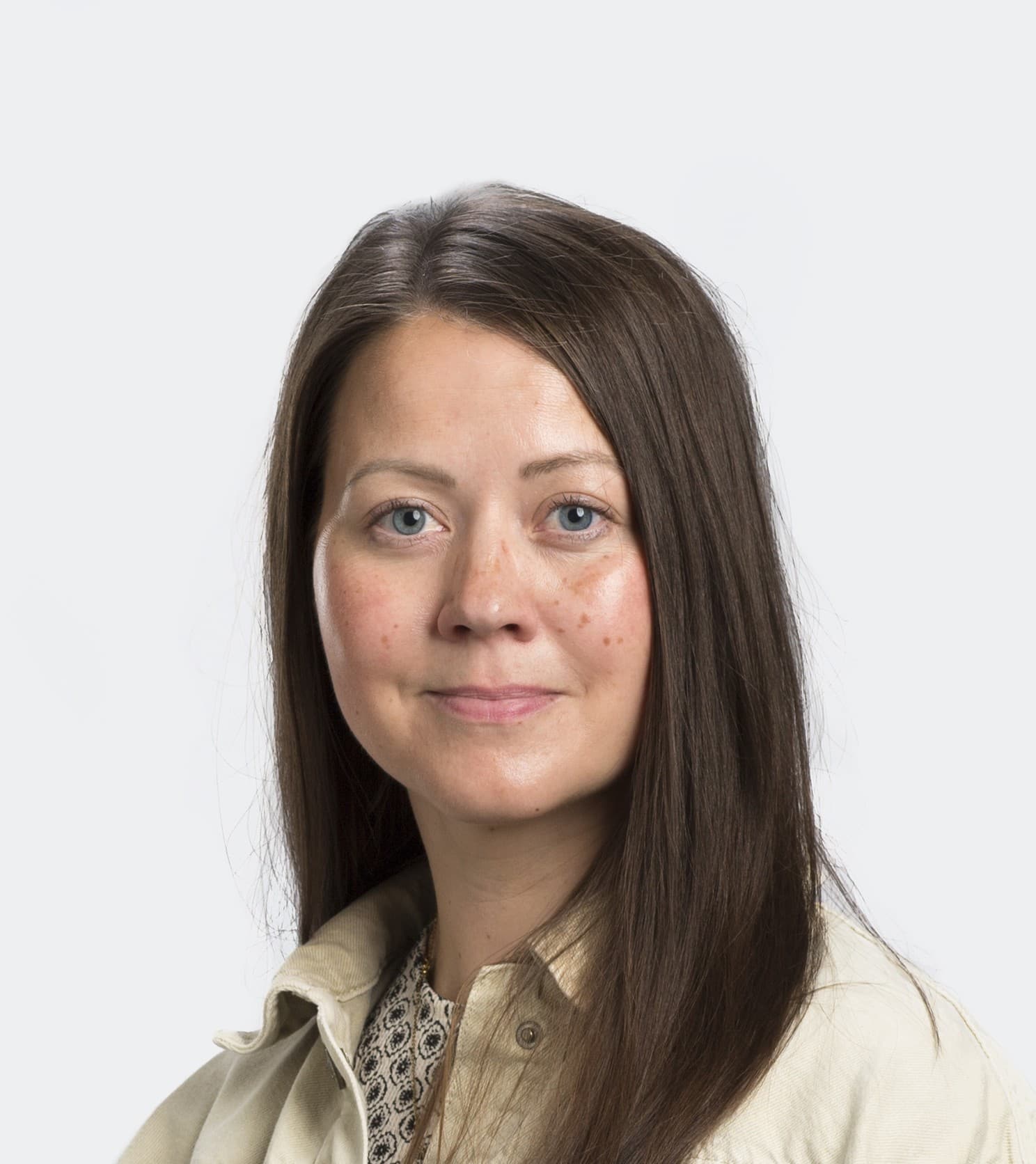 Jenina Junes — Pihlajalinna