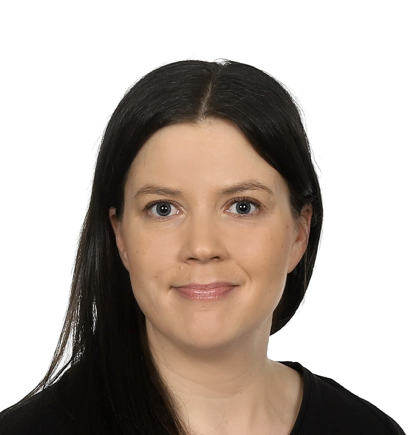 Sari Pet��jä — Pihlajalinna