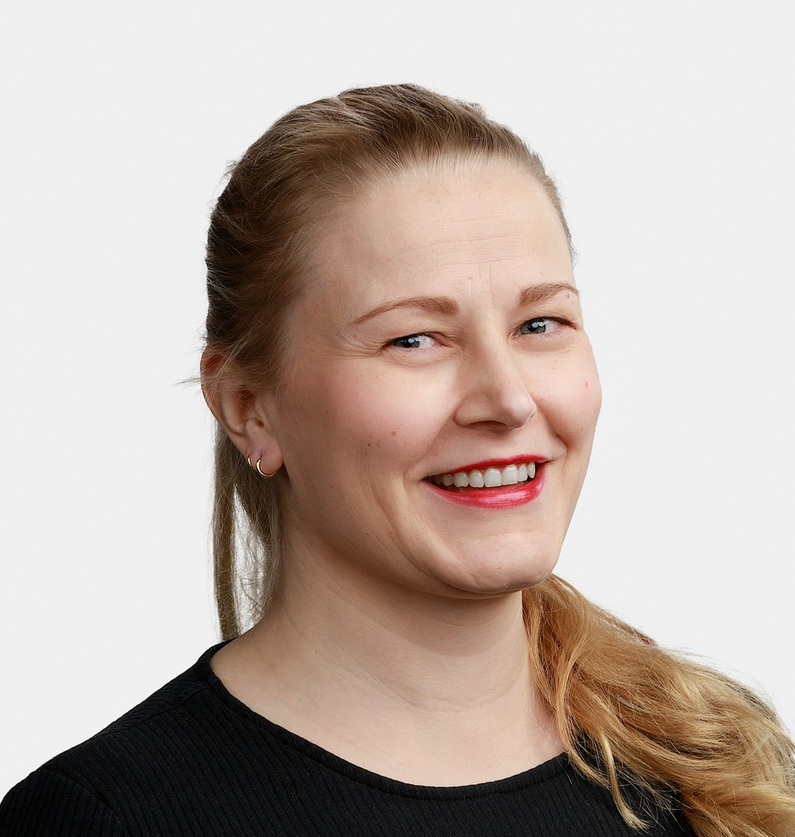 Lotta Kinnunen, Lääketieteen tohtori — Pihlajalinna