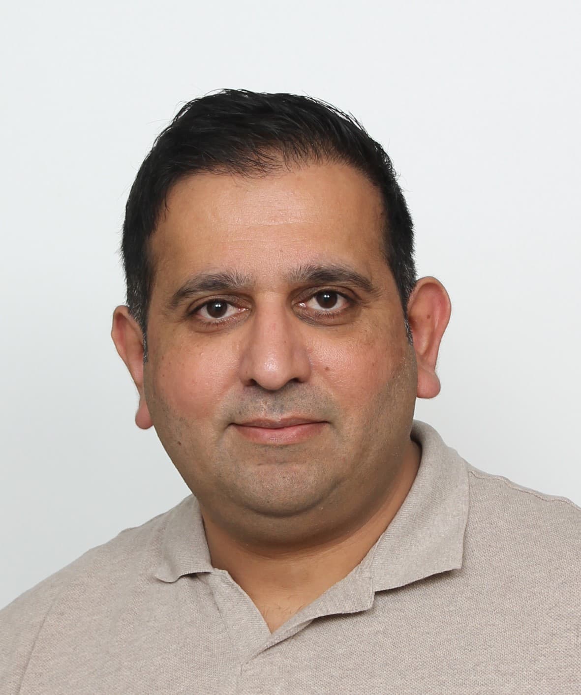 Faisal Aslam — Pihlajalinna