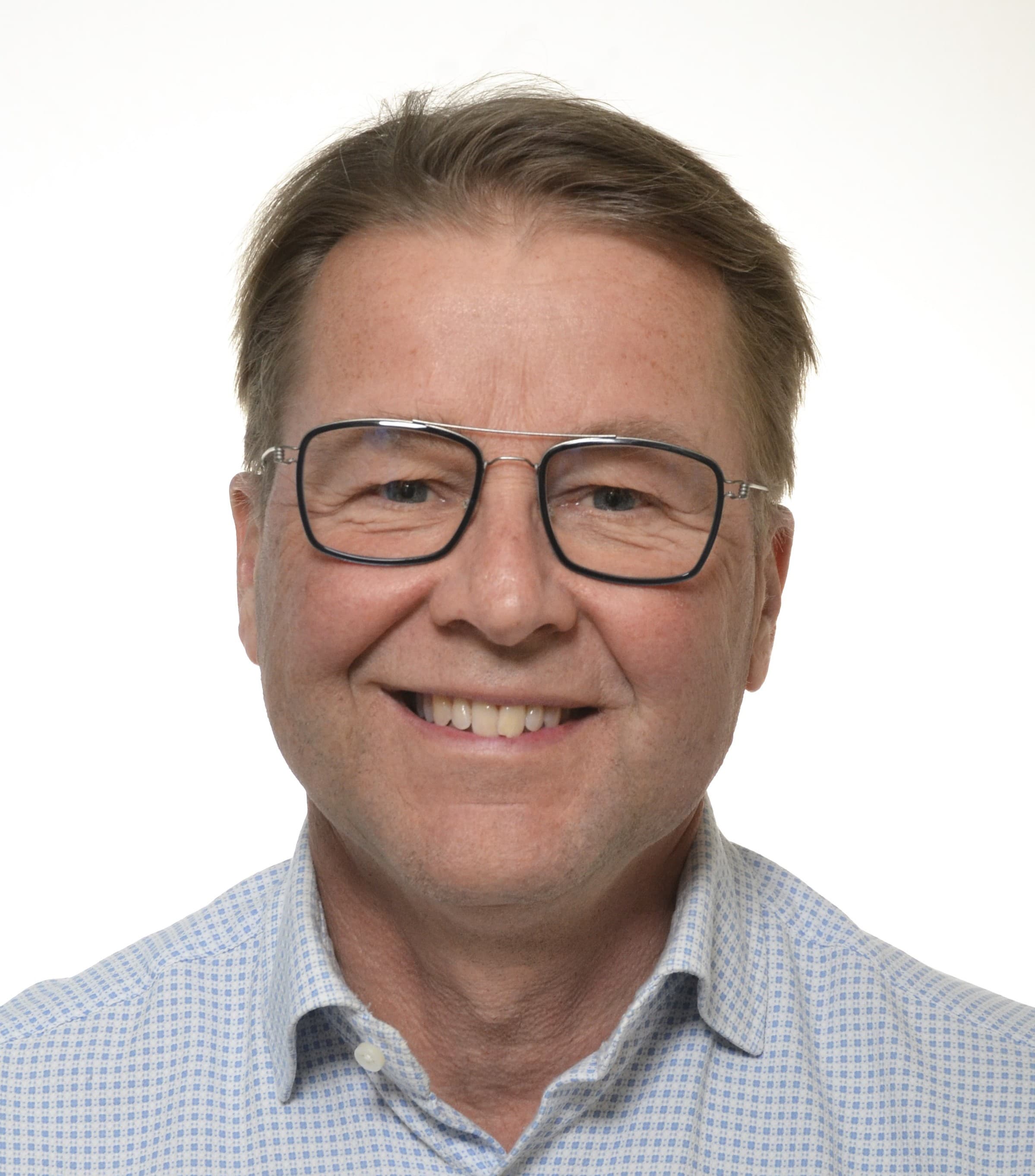 Pekka Nieminen, Docent, Doctor of Medicine and Surgery — Pihlajalinna