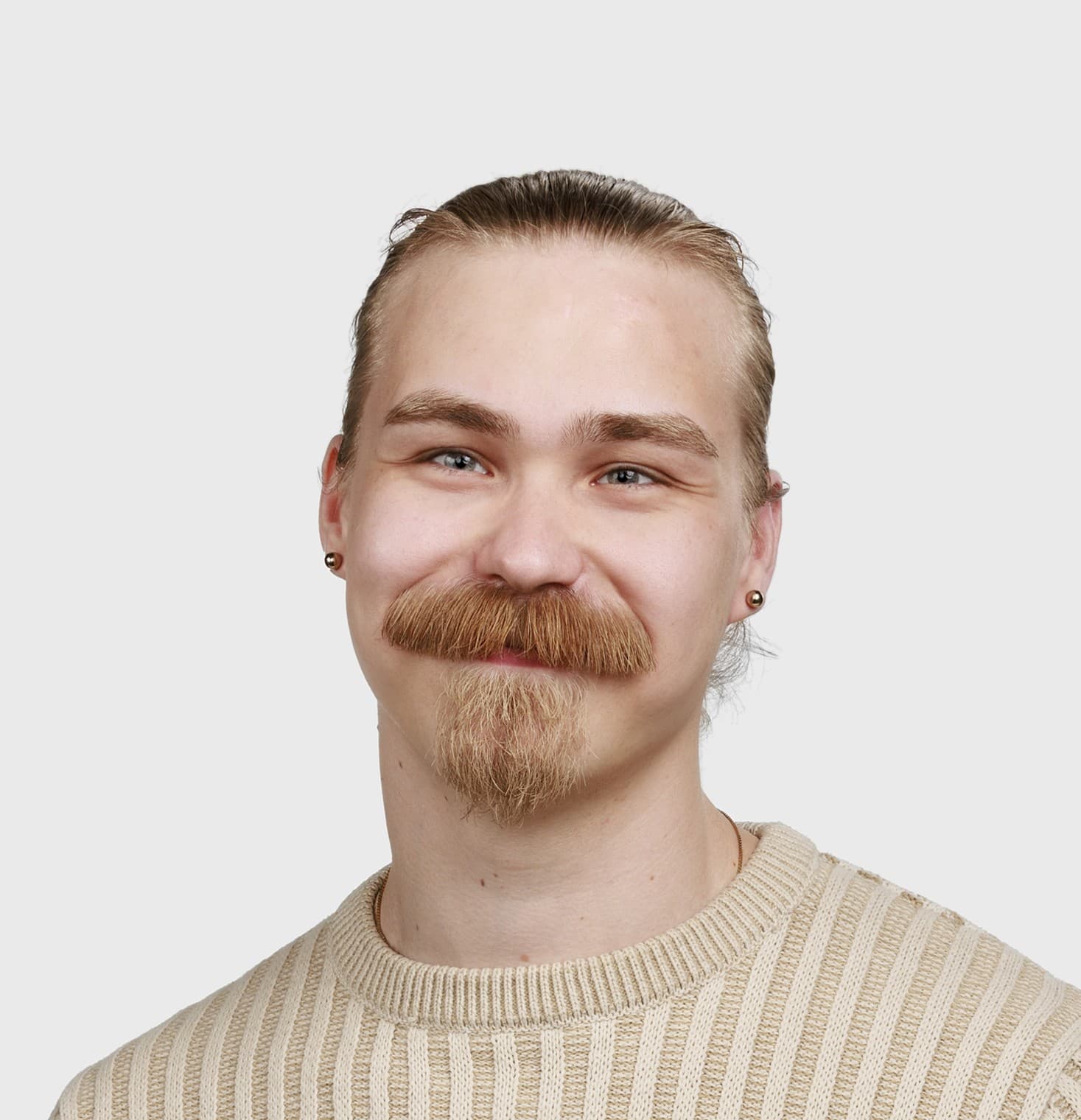 Viljami Rönkkö, Lääketieteen lisensiaatti — Pihlajalinna
